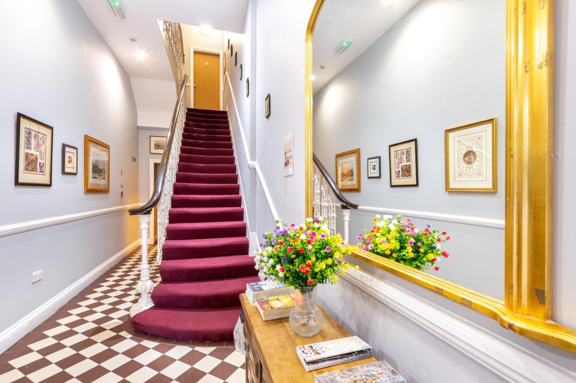 Coronation Hotel Londra Exterior foto